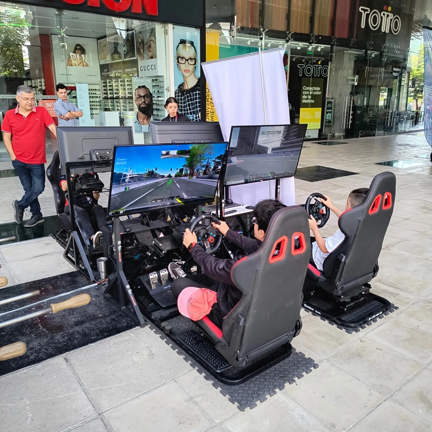 VR506 competidores